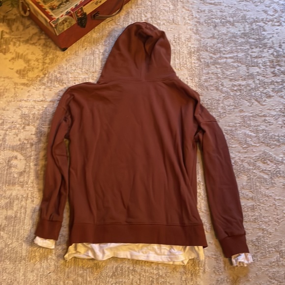 Sweatshirt - Picture 4 of 4